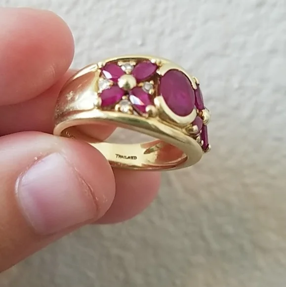 ❤️ 14kt Yellow Gold Ruby & Diamond Ring‼️ - Picture 4 of 8